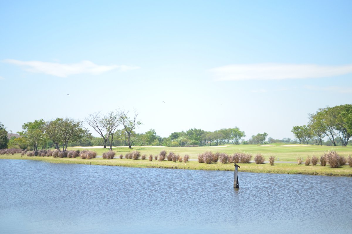 방푸 골프 & 스포츠 클럽
