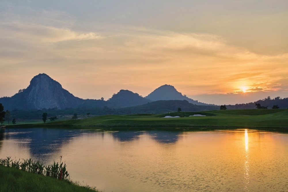 홀리데이 인  파타야 골프팩