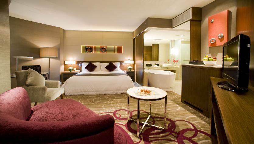 센타라 그랜드 앳 센트럴 플라자 라프라오 방콕