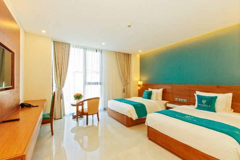 만딜라 비치 호텔