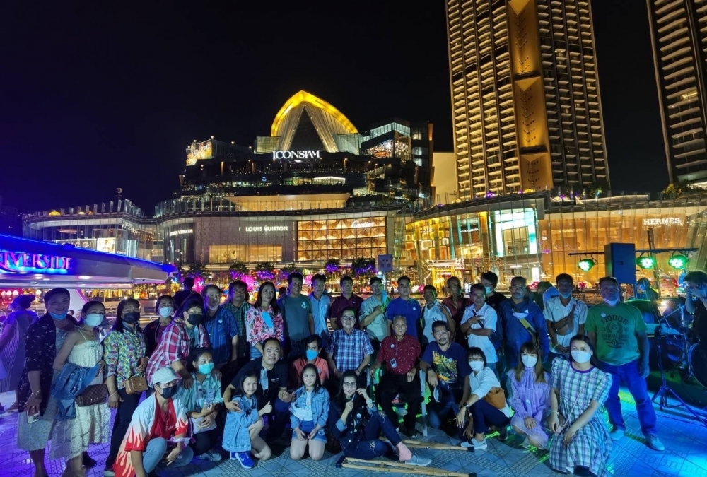 화이트 오키드 리버 크루즈